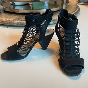 Vince Camuto black heels